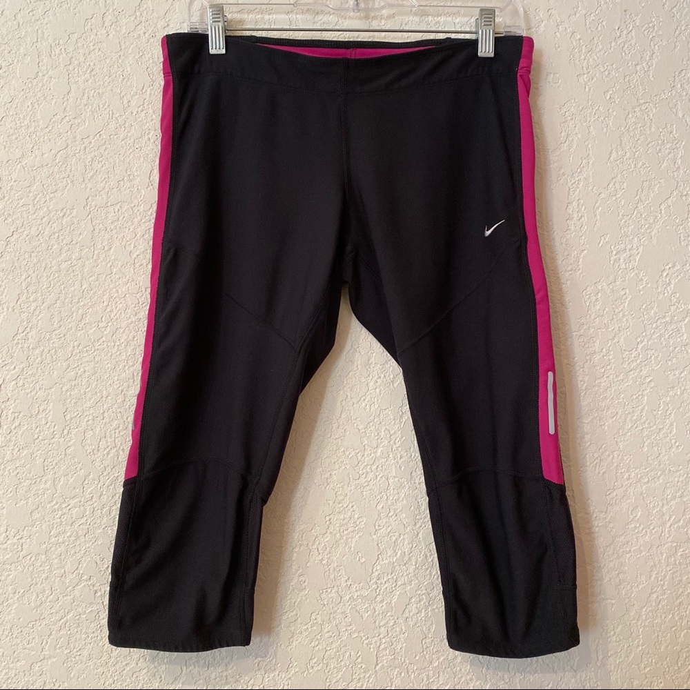Nike | Black Purple Dri-Fit Capri Pant Leggings
